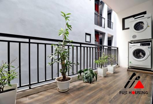 To Ngoc Van通りの新築１ベットルームサービスアパート - 理想的な居住空間