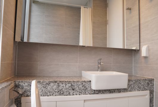 ハノイTây Hồの高級家具付きStarlakeアパートメント賃貸