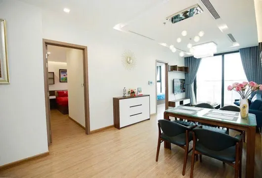 ハノイ賃貸 Vinhomes Metropolis 2ベッド 完全家具付き 80㎡ 1350$