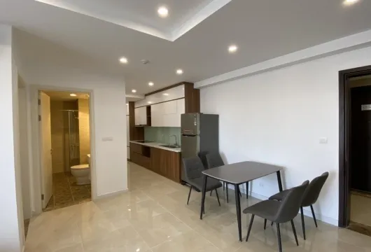 ハノイ賃貸アパート：利便性高いVinhomes D'Capitale 2BR・2バスルームモダン物件
