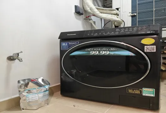 ハノイ賃貸アパート【Vinhomes West Point】湖を望む4LDK高級マンション