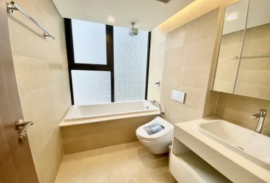 ハノイ賃貸アパート｜Vinhomes Metropolis 高級3ベッド 日本人向け