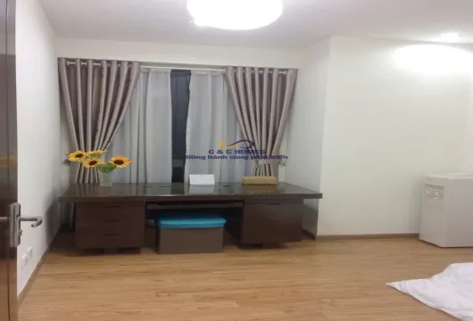 ハノイ賃貸アパート｜明るい2寝室付きパークヒル3LDK