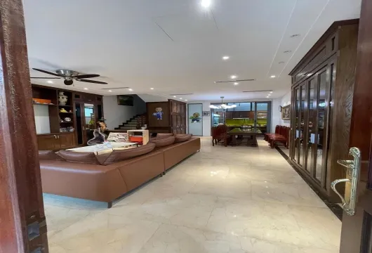 ハノイ賃貸住宅｜Vinhomes Riverside静かな2寝室ヴィラ