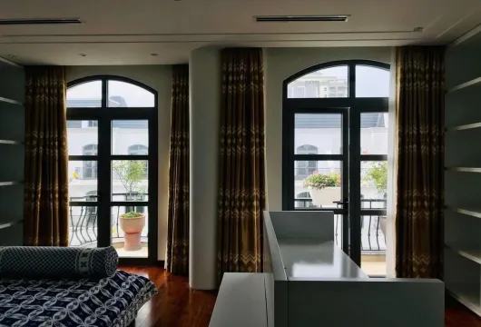 ハノイ賃貸住宅｜Vinhomes Riverside静かな2寝室ヴィラ