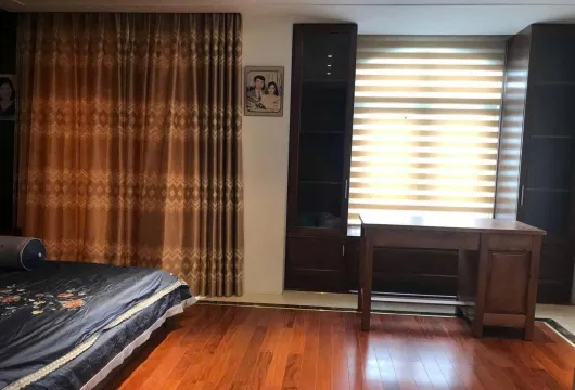 ハノイ賃貸住宅｜Vinhomes Riverside静かな2寝室ヴィラ
