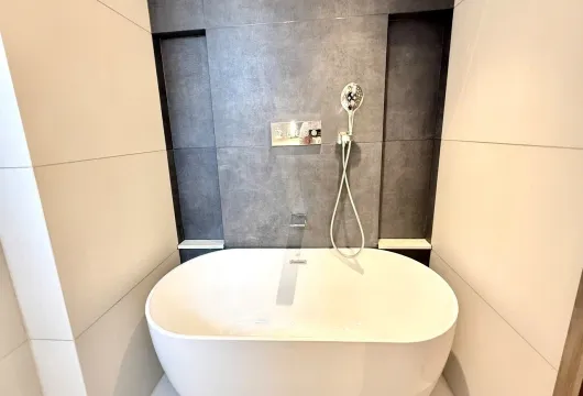 The Nelson Private Residencesの賃貸アパート｜Ba Đình
