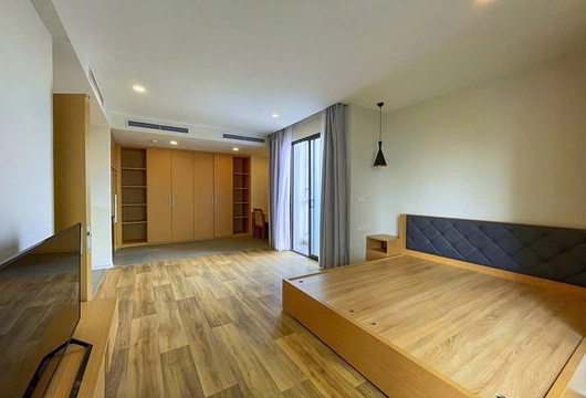 西湖賃貸アパート 200㎡ 4ベッドルーム 家具付き