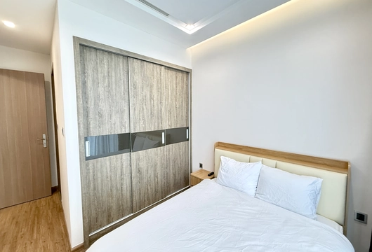 Vinhomes Metropolis 80㎡家具付き2LDK
